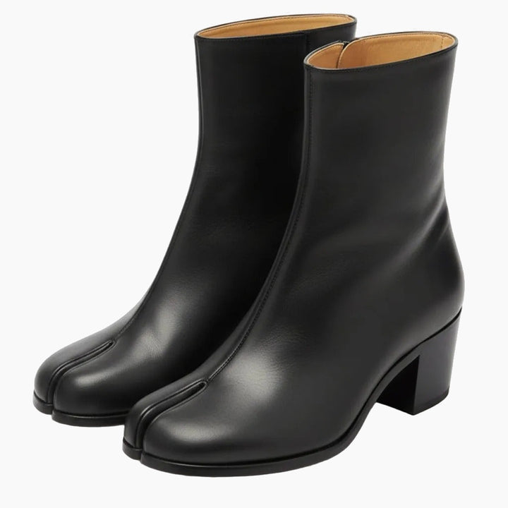 Tabi boots