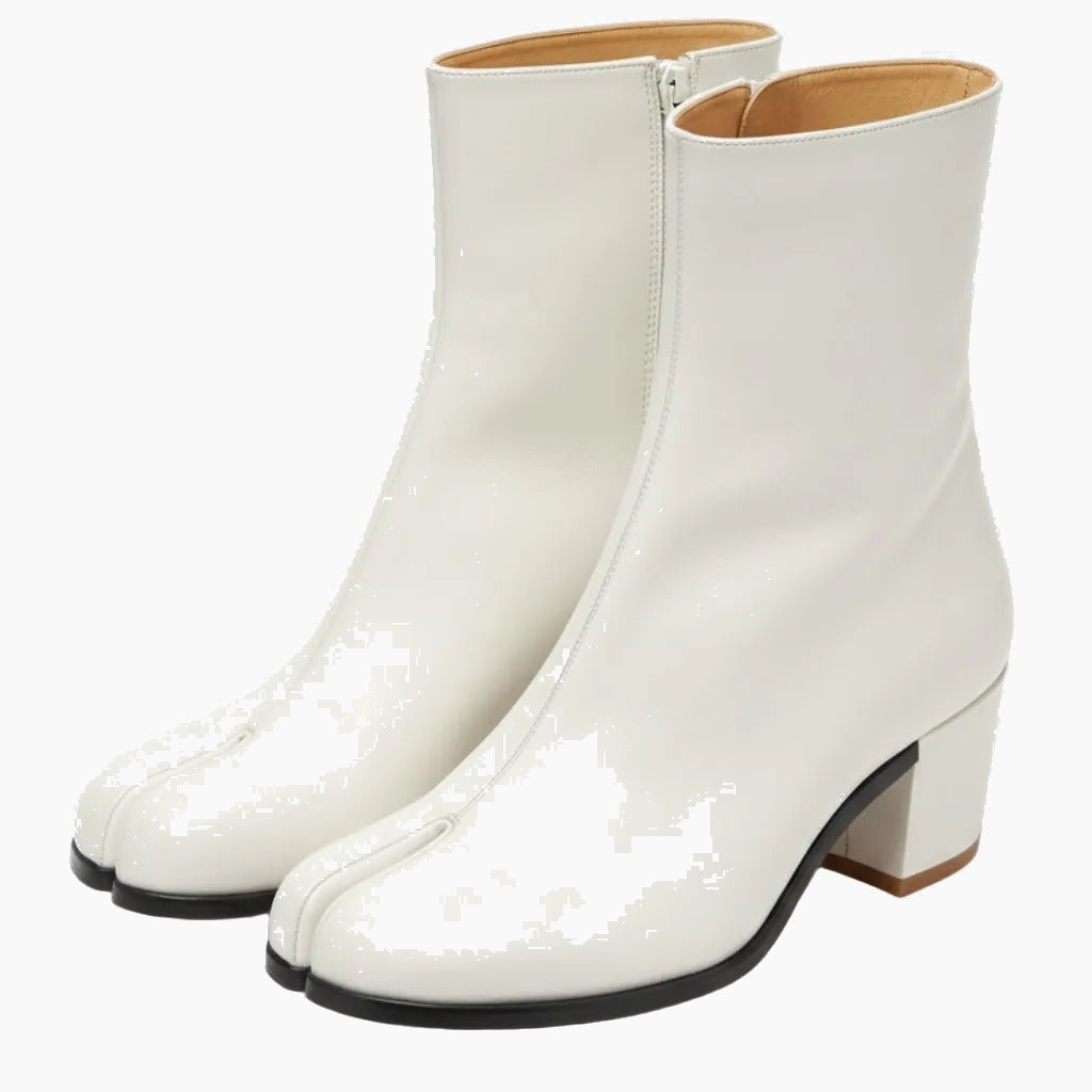 Tabi boots