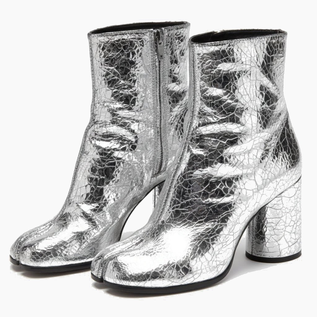 Tabi boots
