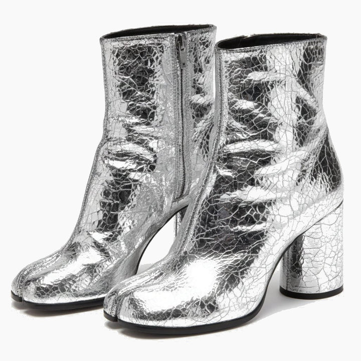 Tabi boots