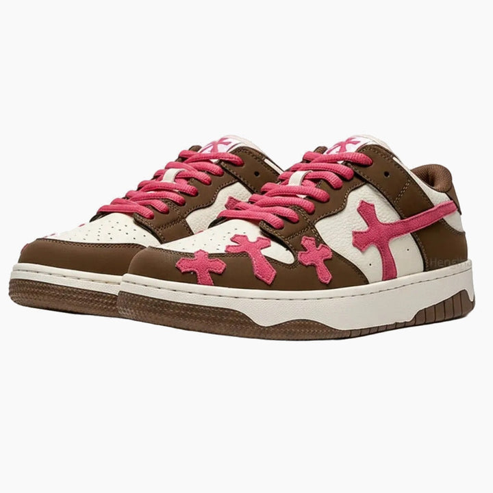 Cross sneaker