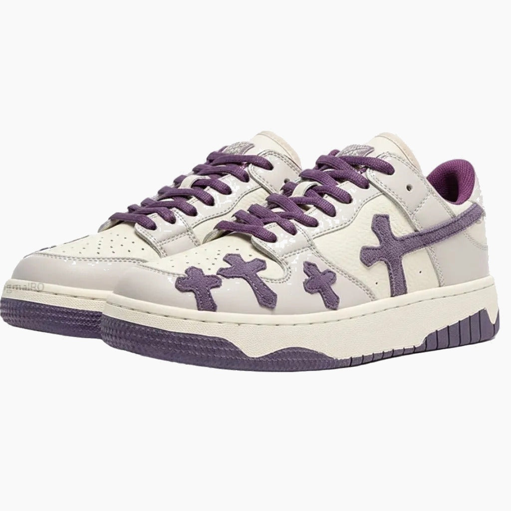 Cross sneaker