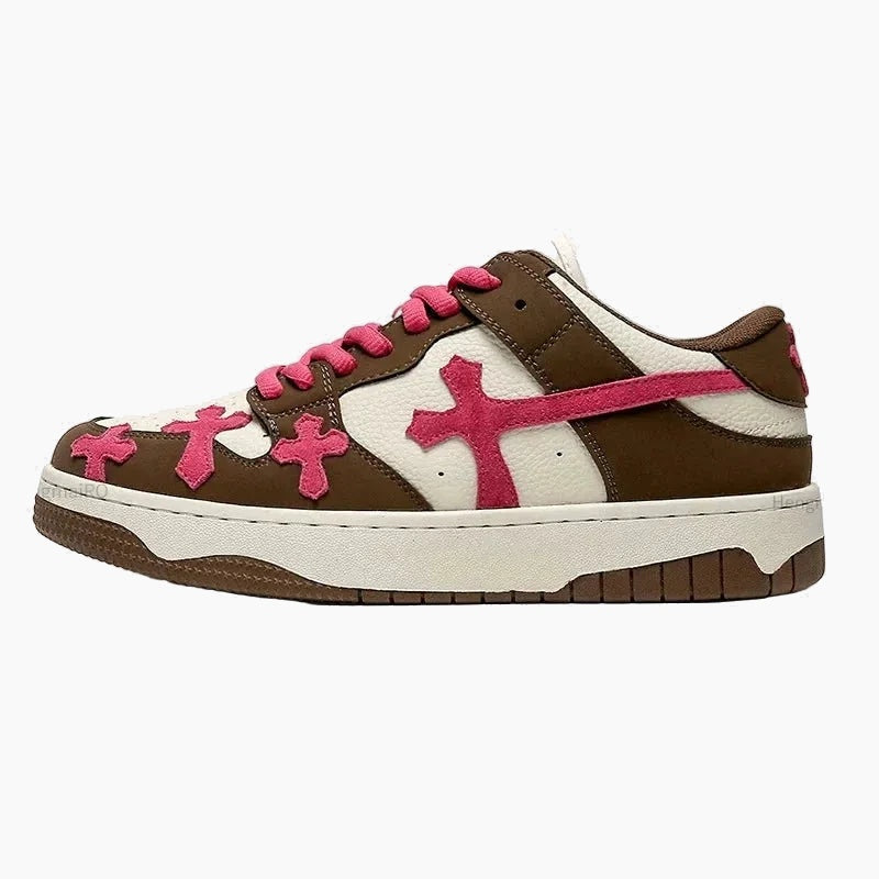 Cross sneaker